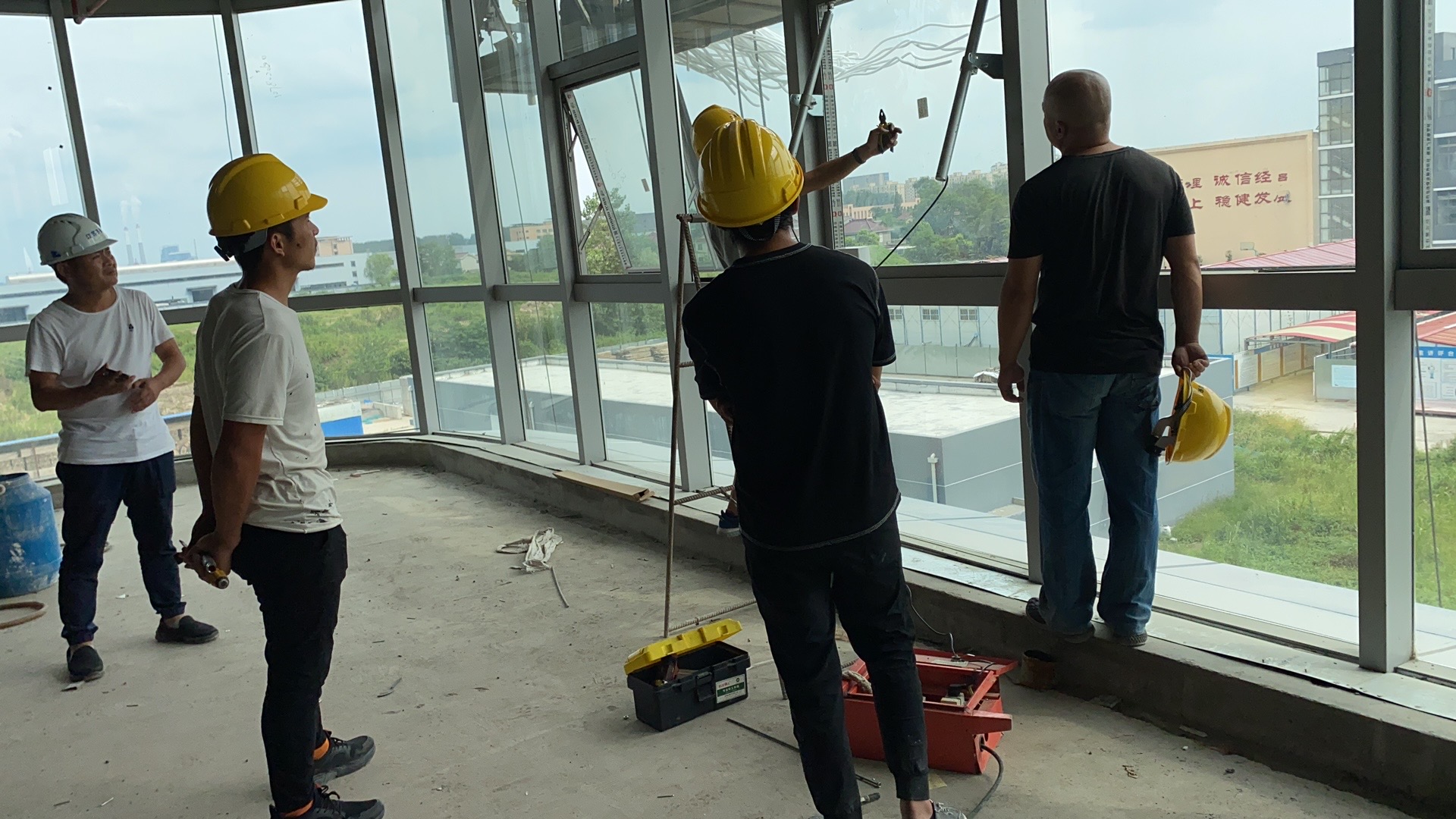 電動螺桿開窗器價格，螺桿電動開窗器開啟角度如何確定